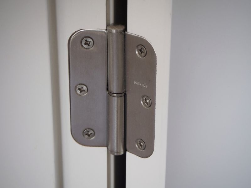 Heavy-Duty Hinges